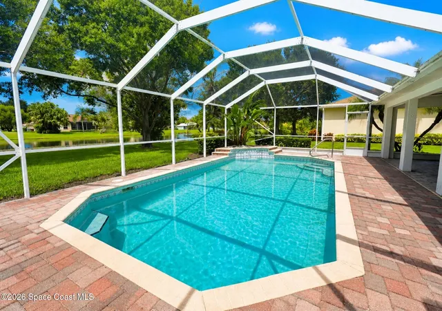 Photo 4 of Single family home for sale at 240 53rd Circle, Vero Beach, FL 32968 | MLS# 1086797 | Listing updated on 2026-09-28
