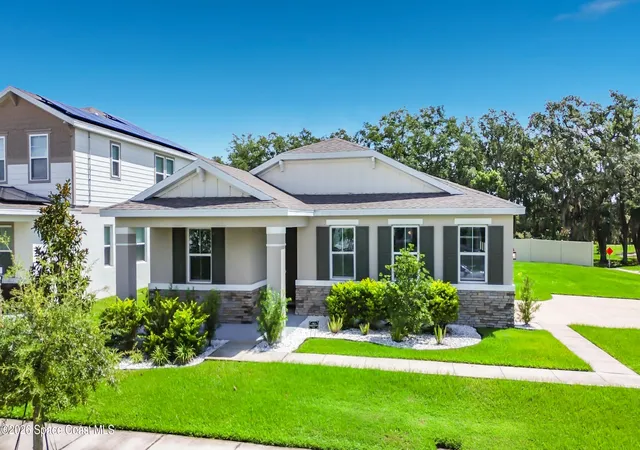 Photo 1 of Single family home for sale at 1525 Erin Breeze Ln, Kissimmee, FL 34744 | MLS# 1086815 | Listing updated on 2026-09-06