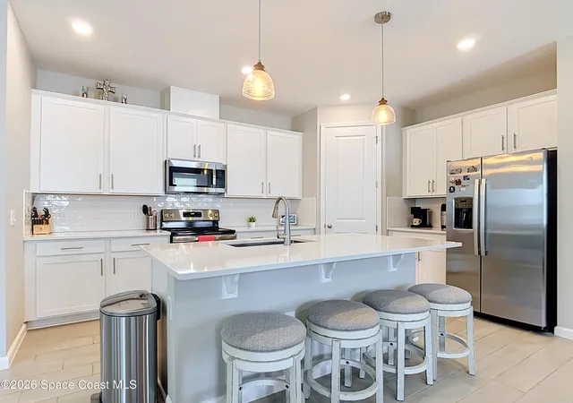 Photo 2 of Single family home for sale at 1525 Erin Breeze Ln, Kissimmee, FL 34744 | MLS# 1086815 | Listing updated on 2026-09-06