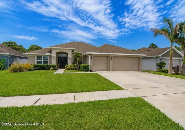 Photo 3 of Single family home for sale at 8332 Amalfi Cir, Fort Pierce, FL 34951 | MLS# 1086841 | Listing updated on 2026-09-05