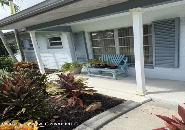 Photo 2 of Single family home for sale at 425 Norwood St, Merritt Island, FL 32953 | MLS# 1087446 | Listing updated on 2026-09-28