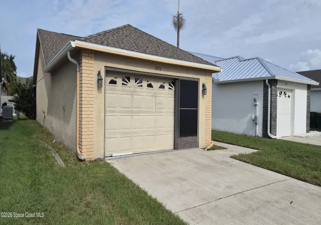 Photo 3 of Single family home for sale at 3973 Bayberry Dr, Melbourne, FL 32901 | MLS# 1086854 | Listing updated on 2026-09-09