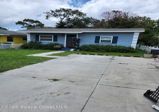Photo 2 of Single family home for sale at 520 Ryoland St, Melbourne, FL 32901 | MLS# 1086909 | Listing updated on 2026-09-07