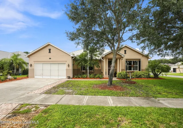 Photo 2 of Single family home for sale at 100 Salazar Ln, Sebastian, FL 32958 | MLS# 1086882 | Listing updated on 2026-09-19