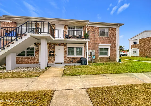 Condo for sale at 190 E Olmstead Dr #F8, Titusville, FL 32780 | MLS# 1086918
