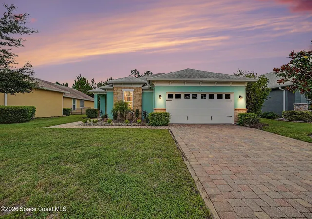Photo 2 of Single family home for sale at 19 Huntington Pl, Ormond Beach, FL 32174 | MLS# 1086988 | Listing updated on 2026-09-08