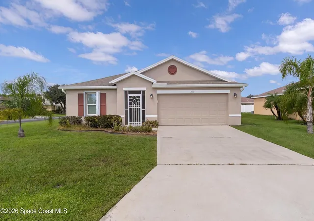 Photo 1 of Single family home for sale at 220 Bellamy Trl, Sebastian, FL 32958 | MLS# 1087421 | Listing updated on 2026-09-22