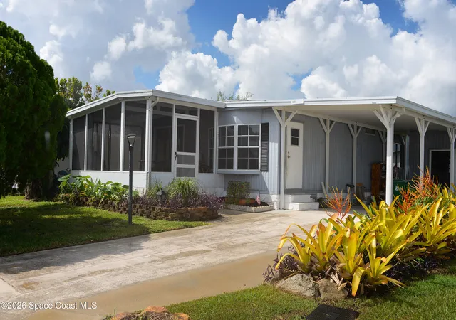 Photo 1 of Manufactured home for sale at 1023 Oriole Cir, Sebastian, FL 32976 | MLS# 1087301 | Listing updated on 2026-09-13