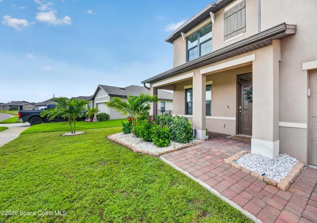 Photo 3 of Single family home for sale at 5329 Waterfall Pl, Grant, FL 32949 | MLS# 1088298 | Listing updated on 2026-09-23