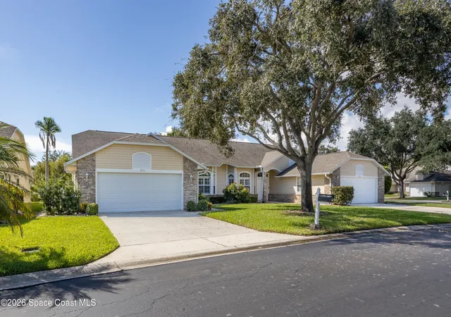 Photo 2 of Single family home for sale at 373 Kilmarnock Pl, Melbourne, FL 32940 | MLS# 1087970 | Listing updated on 2026-09-28