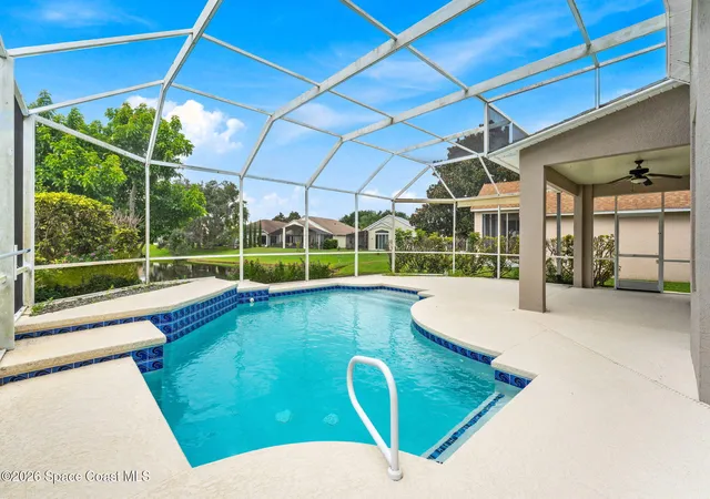 Photo 4 of Sale Pending at 981 Shaw Cir, Melbourne, FL 32940 | MLS# 1087255 | Listing updated on 2026-10-09