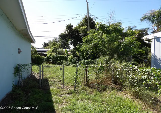 Photo 3 of Single family home for sale at 2304 Port Malabar Blvd Ne, Palm Bay, FL 32905 | MLS# 1087660 | Listing updated on 2026-09-23