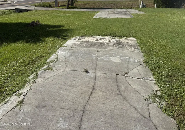 Photo 3 of Land for sale at 297 Egret Cir, Sebastian, FL 32976 | MLS# 1087152 | Listing updated on 2026-09-09