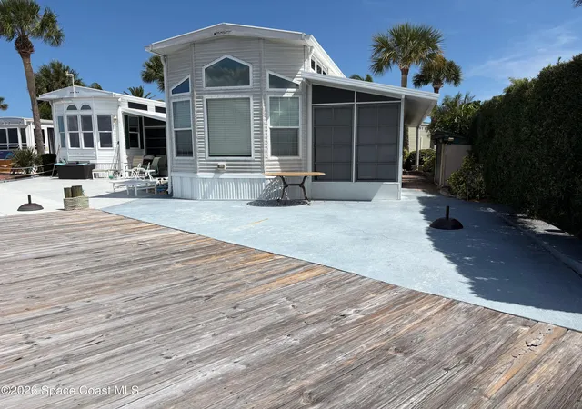 Photo 3 of Manufactured home for sale at 2912 Dockside Ln #2, Melbourne Beach, FL 32951 | MLS# 1087148 | Listing updated on 2026-09-11