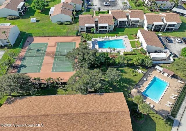 Listing Photo 5 - Condo for sale in building located at 5807 N Atlantic Ave, Cape Canaveral, FL 32920 - Unit #322