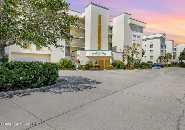 Condo for sale at 188 Pinellas Ln #301b, Cocoa Beach, FL 32931 | MLS# 1087646