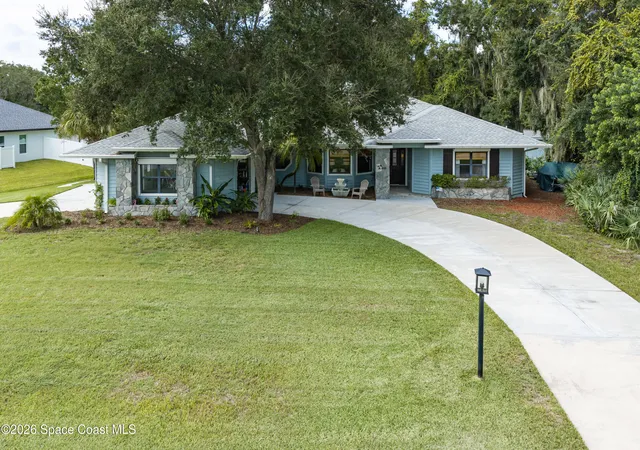Photo 2 of Single family home for sale at 3700 Shady Run Rd, Melbourne, FL 32934 | MLS# 1087206 | Listing updated on 2026-09-12