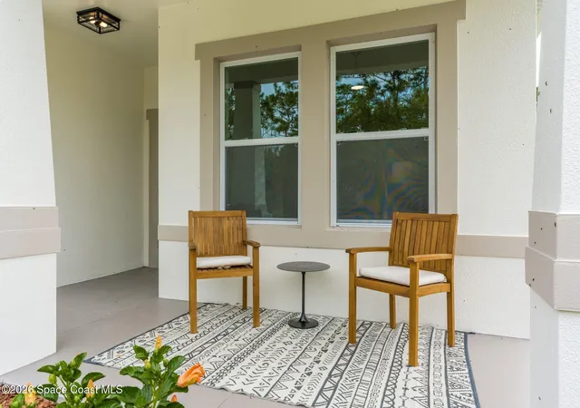 Photo 4 of Sale Pending at 8116 100th Court, Vero Beach, FL 32967 | MLS# 1087322 | Listing updated on 2026-09-19