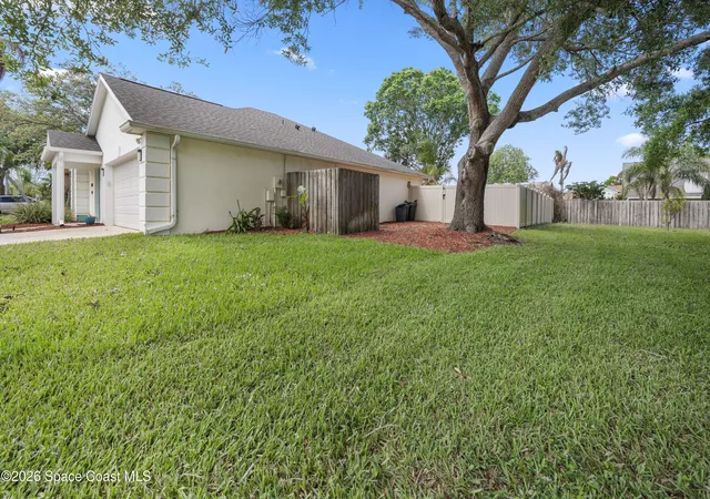 Photo 4 of Single family home for sale at 2470 Forest Run Dr, Melbourne, FL 32935 | MLS# 1087231 | Listing updated on 2026-09-14