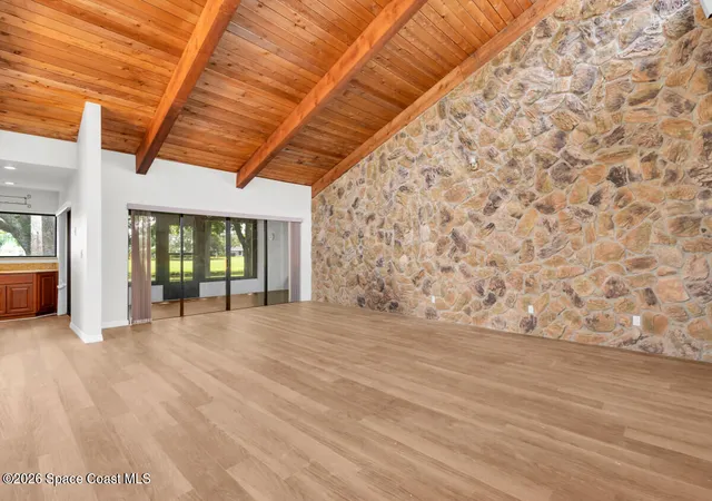 Photo 4 of Townhouse for sale at 905 Osprey Dr, Melbourne, FL 32940 | MLS# 1087230 | Listing updated on 2026-09-11
