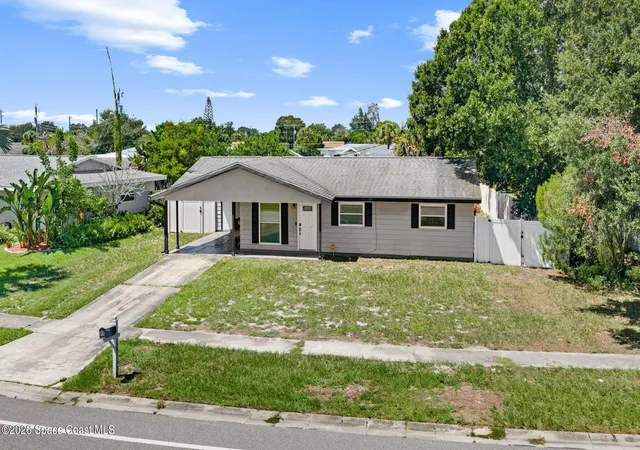 Single family home for sale at 790 Bianca Dr NE, Palm Bay, FL 32905 | MLS# 1087665