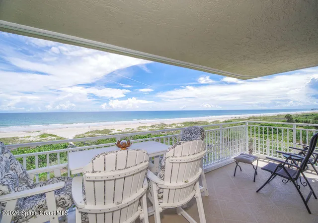 Photo 2 of Sale Pending at 425 Buchanan Ave #407, Cape Canaveral, FL 32920 | MLS# 1087260 | Listing updated on 2026-09-16
