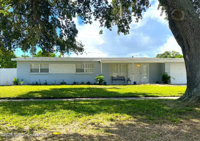 Photo 3 of Single family home for sale at 2111 Michigan Ave, Cocoa, FL 32926 | MLS# 1087279 | Listing updated on 2026-09-16