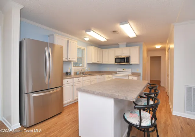 Photo 4 of Manufactured home for sale at 840 Hyacinth Cir, Sebastian, FL 32976 | MLS# 1087338 | Listing updated on 2026-09-12