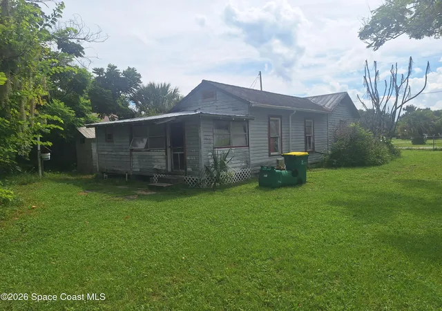 Photo 3 of Single family home for sale at 2345 Broadway Ave, Mims, FL 32754 | MLS# 1087350 | Listing updated on 2026-09-24