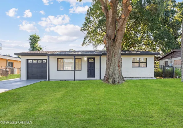 Photo 1 of Single family home for sale at 154 Hollywood Blvd, Melbourne, FL 32904 | MLS# 1087374 | Listing updated on 2026-10-01