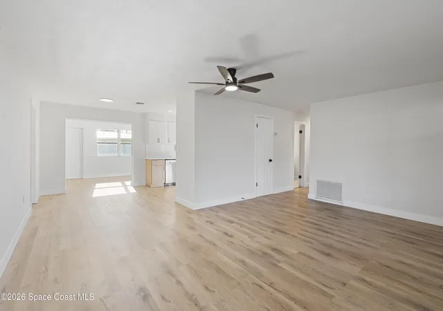 Photo 2 of Single family home for sale at 154 Hollywood Blvd, Melbourne, FL 32904 | MLS# 1087374 | Listing updated on 2026-10-01