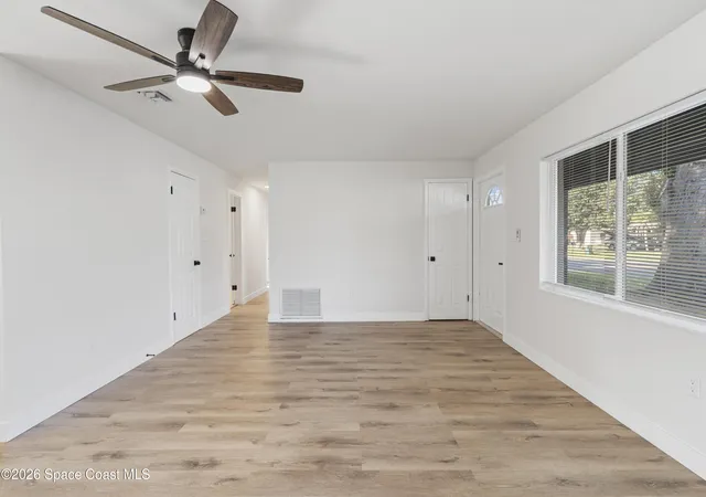 Photo 3 of Single family home for sale at 154 Hollywood Blvd, Melbourne, FL 32904 | MLS# 1087374 | Listing updated on 2026-10-01