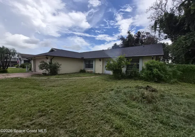 Photo 3 of Single family home for sale at 1226 Hedgecoth St NW, Palm Bay, FL 32907 | MLS# 1088194 | Listing updated on 2026-09-24