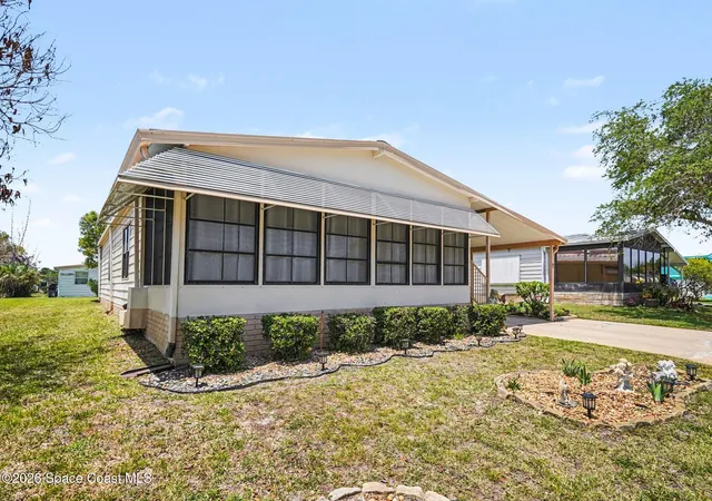 Photo 2 of Manufactured home for sale at 512 Susan Dr, Melbourne, FL 32904 | MLS# 1087580 | Listing updated on 2026-09-27