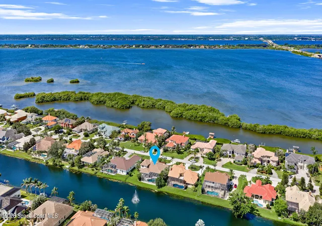 Photo 3 of Single family home for sale at 347 Lanternback Is Dr, Satellite Beach, FL 32937 | MLS# 1088001 | Listing updated on 2026-09-25