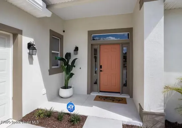 Photo 2 of Single family home for sale at 581 Eldron Blvd Se, Palm Bay, FL 32909 | MLS# 1087506 | Listing updated on 2026-10-07