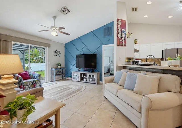 Photo 4 of Single family home for sale at 6385 4th Place, Vero Beach, FL 32968 | MLS# 1087533 | Listing updated on 2026-10-06