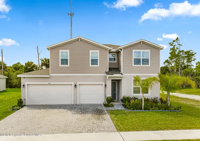 Photo 1 of Single family home for sale at 3210 Viridian Cir, Melbourne, FL 32904 | MLS# 1088037 | Listing updated on 2026-10-07