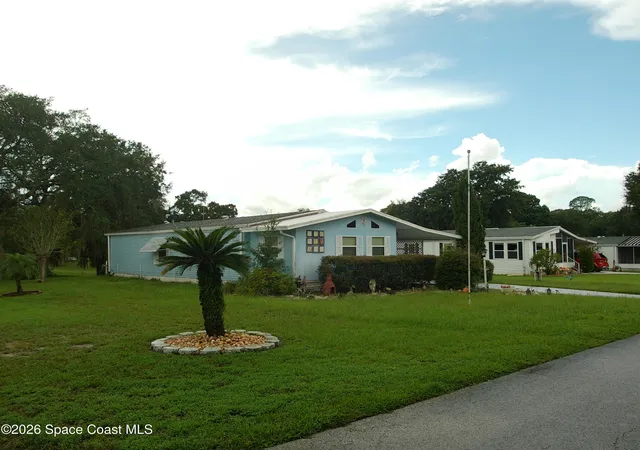 Photo 2 of Single family home for sale at 162 Florence Blvd, De Bary, FL 32713 | MLS# 1087573 | Listing updated on 2026-09-25