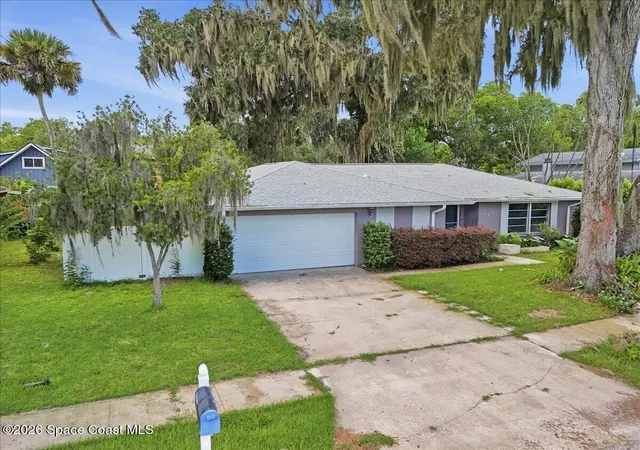 Photo 3 of Single family home for sale at 1970 Bedford Dr, Titusville, FL 32796 | MLS# 1087652 | Listing updated on 2026-10-08