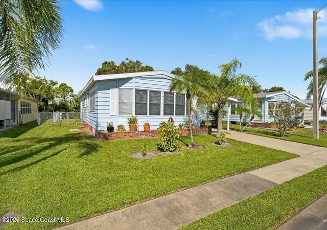 Photo 2 of Manufactured home for sale at 1884 Mango St Ne, Palm Bay, FL 32905 | MLS# 1087722 | Listing updated on 2026-09-17