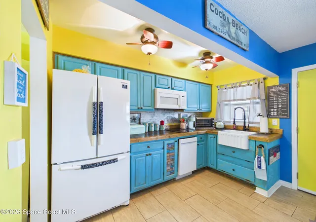 Listing Photo 4 - Condo for sale in building located at 5600 N Banana River Blvd, Cocoa Beach, FL 32931 - Unit #31