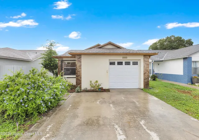 Photo 1 of Single family home for sale at 4037 Bayberry Dr, Melbourne, FL 32901 | MLS# 1087873 | Listing updated on 2026-09-23