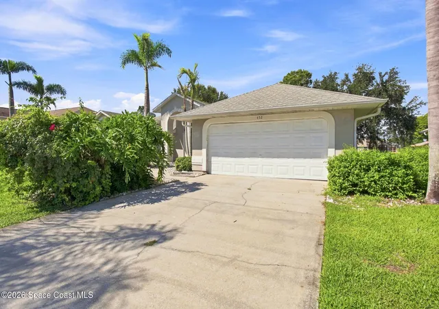 Photo 2 of Single family home for sale at 452 Kimberly Dr, Melbourne, FL 32940 | MLS# 1087782 | Listing updated on 2026-09-19
