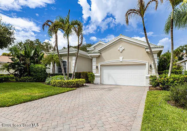 Photo 1 of Single family home for sale at 1449 W Island Clb Sq #X, Vero Beach, FL 32963 | MLS# 1087878 | Listing updated on 2026-09-18