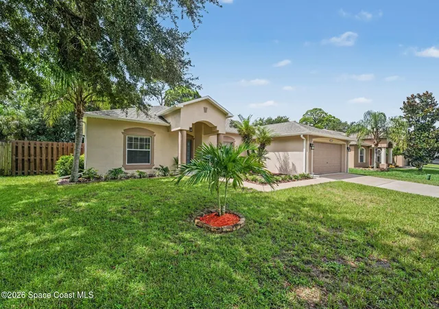 Photo 3 of Single family home for sale at 5521 Cinnamon Fern Blvd, Cocoa, FL 32927 | MLS# 1088183 | Listing updated on 2026-10-02