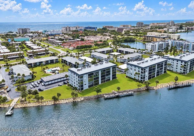 Listing Photo 3 - Condo for sale in building located at 3799 S Banana River Blvd, Cocoa Beach, FL 32931 - Unit #504