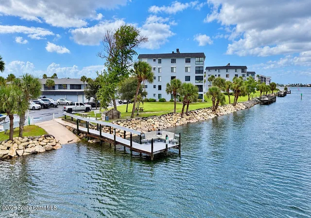 Listing Photo 4 - Condo for sale in building located at 3799 S Banana River Blvd, Cocoa Beach, FL 32931 - Unit #504
