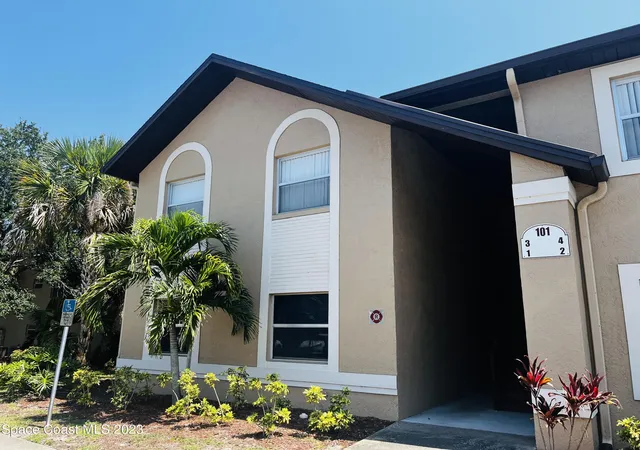 Condo for sale at 101 Summer Pl #1, Merritt Island, FL 32953 | MLS# 1087806