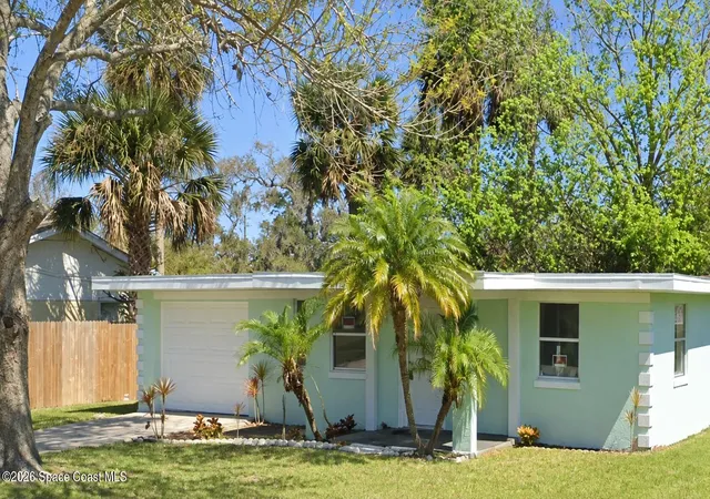 Photo 1 of Single family home for sale at 414 Jefferson Ave, Port Orange, FL 32127 | MLS# 1087881 | Listing updated on 2026-10-05